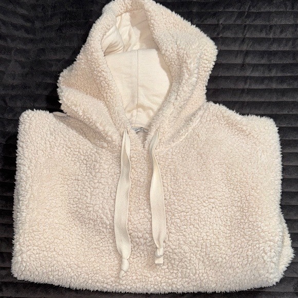 American Eagle Size Small Sherpa style hoodie - Picture 12 of 12